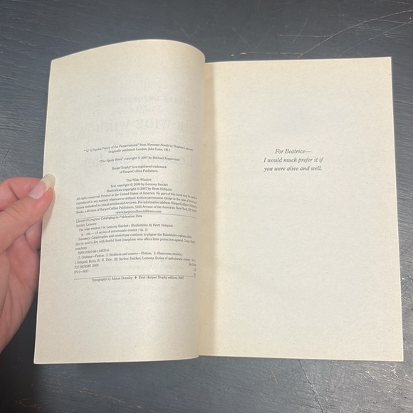 Lemony Snicket A Series of Unfortunate Events The Wide Window paperback book - Picture 4 of 12
